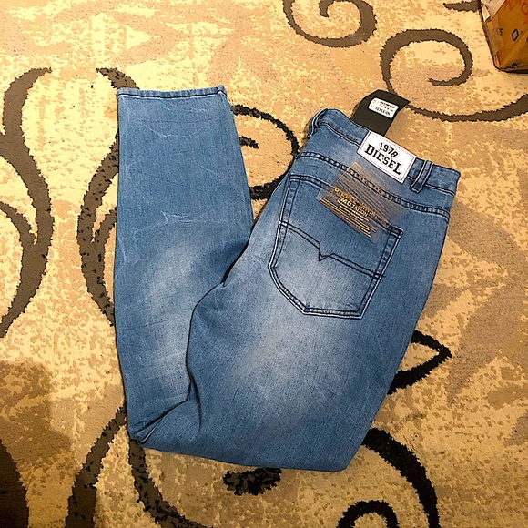 Diesel DNA Mutation Sweat Jeans - Picture 1 of 6